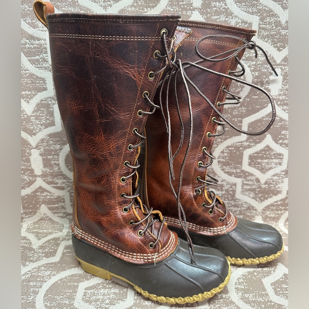 L.L Bean 16” Signature Shearling Bean Boot duck boots